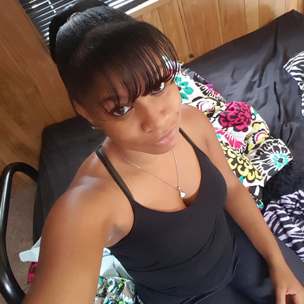 Meet your Posher, Krystal